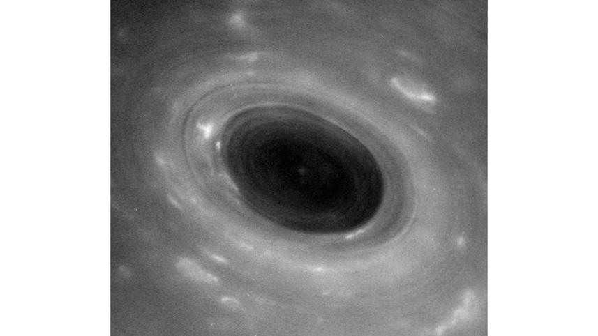 Saturn-web.jpg