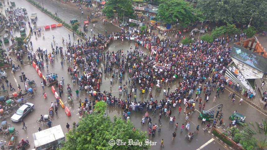 Student Protest for Safe Roads in Bangladesh
