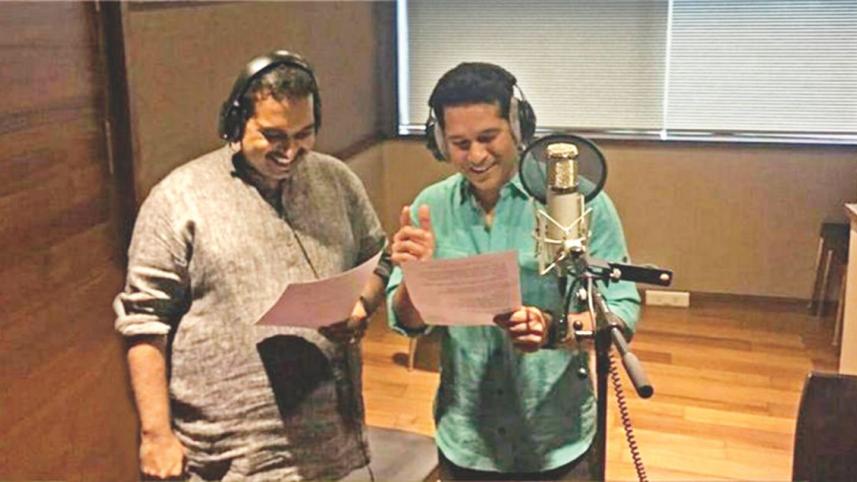 The master batsman (R) with Shankar Mahadevan in the studio