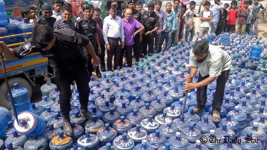 Water-wb.jpg