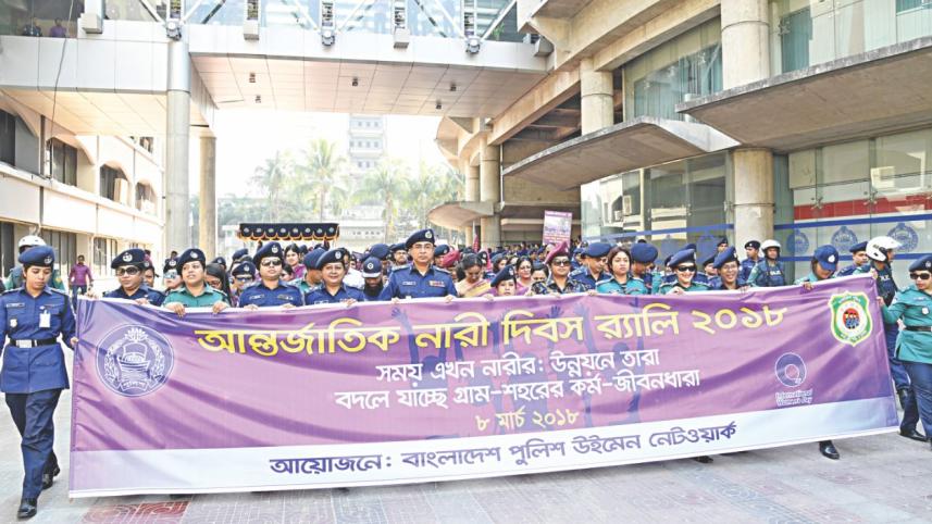womens police rally.jpg