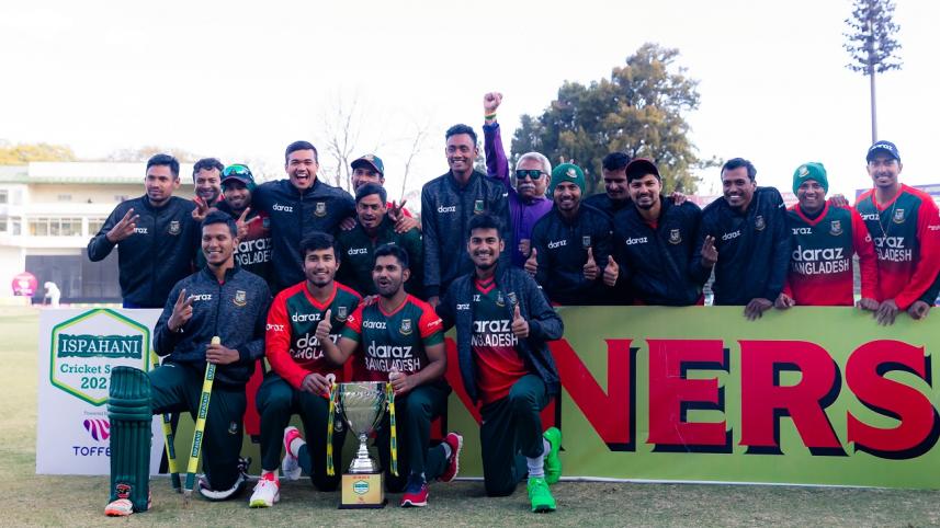 bangladesh_team_t20i_celebrate.jpg