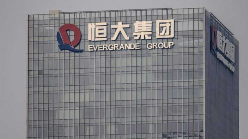 evergrande_misses_3rd.jpg