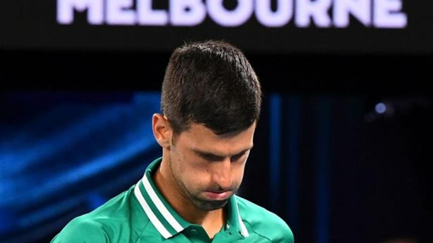 djokovic_disappointed.jpg