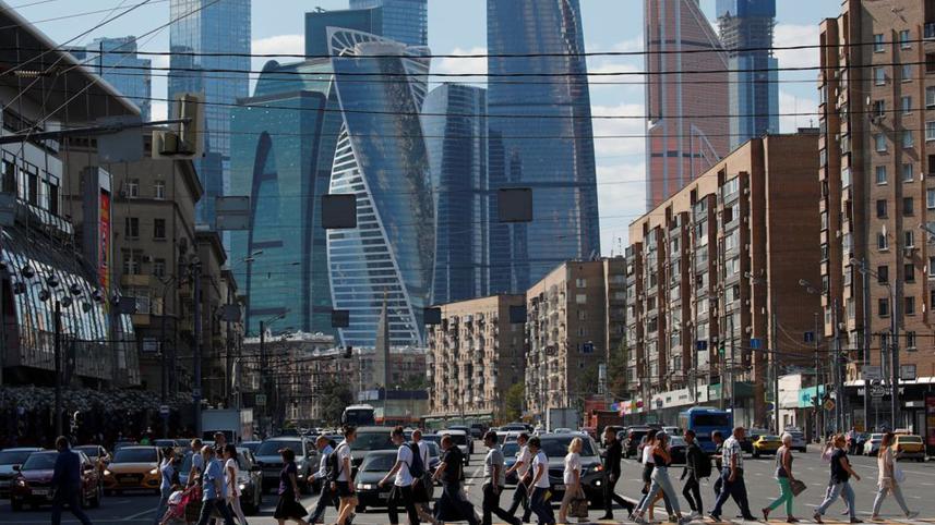 russia-teeters-on-brink-of.jpg