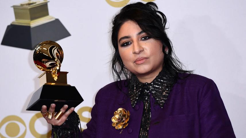 pakistani_singer.jpg