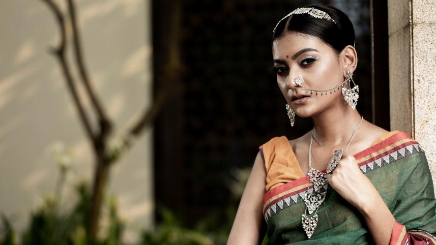 Monsoon wedding bride green