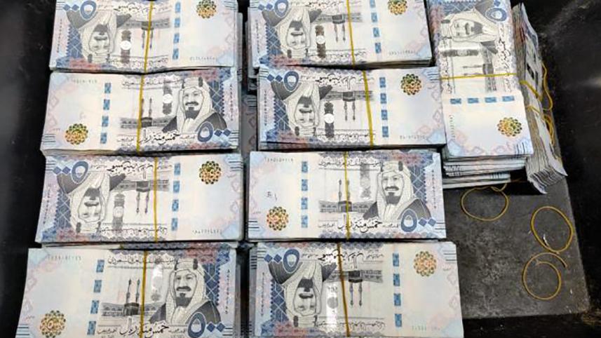 Passenger leaves behind Saudi riyal worth Tk 6cr at Dhaka airport Passenger leaves Saudi riyal worth Tk 6cr at Dhaka airport