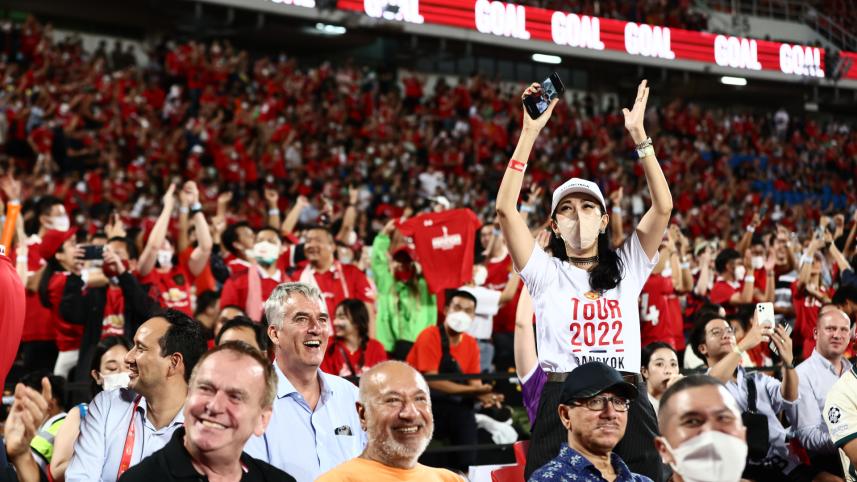liverpool-united_fans.jpg