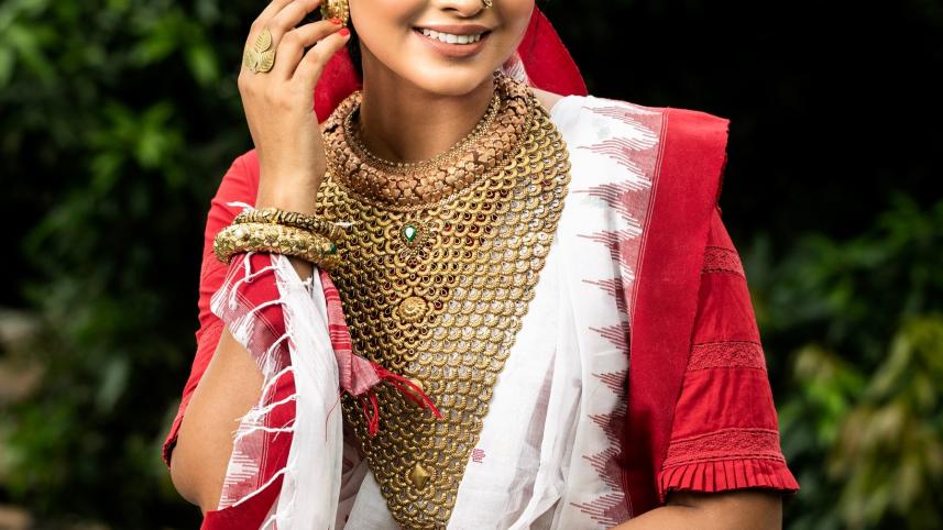Manipuri saris for Durga Puja