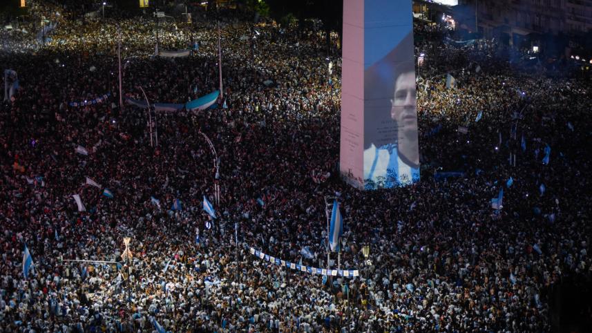 2022-12-19t003828z_2123771121_up1eicj01s1y5_rtrmadp_3_soccer-worldcup-arg-fra-fans.jpg