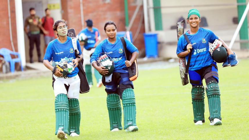 womens_cricket_10072023_67cf_bis.jpg