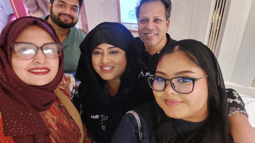moushumi_1.jpg