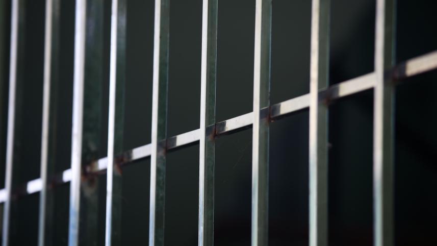 jail_iron_case.jpg