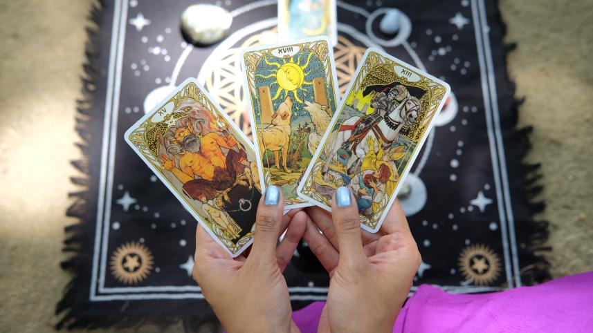 5 questions with astrologer and tarot reader Namira Hossain