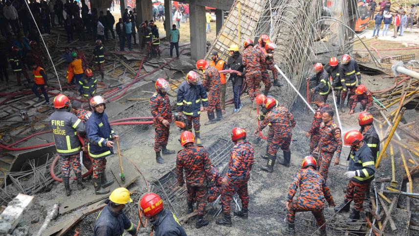 Roof collapses at RU construction site