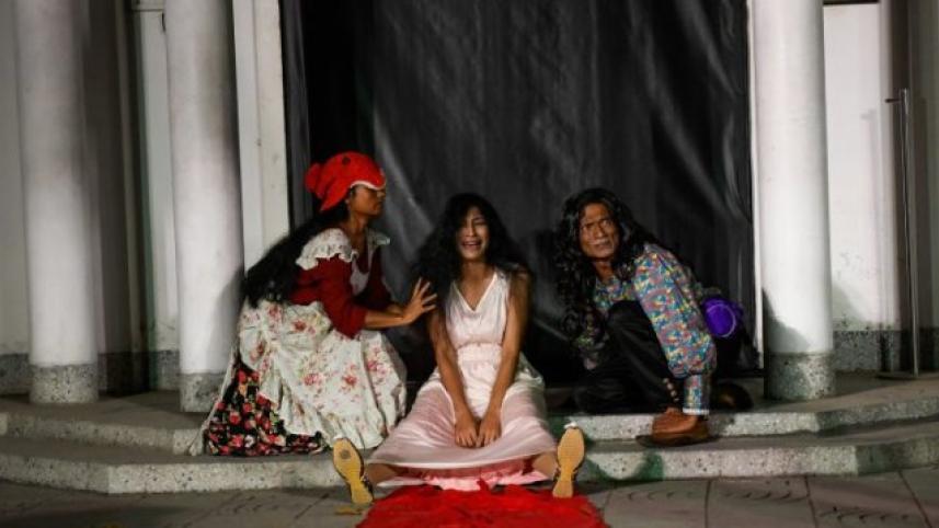 The school for wives