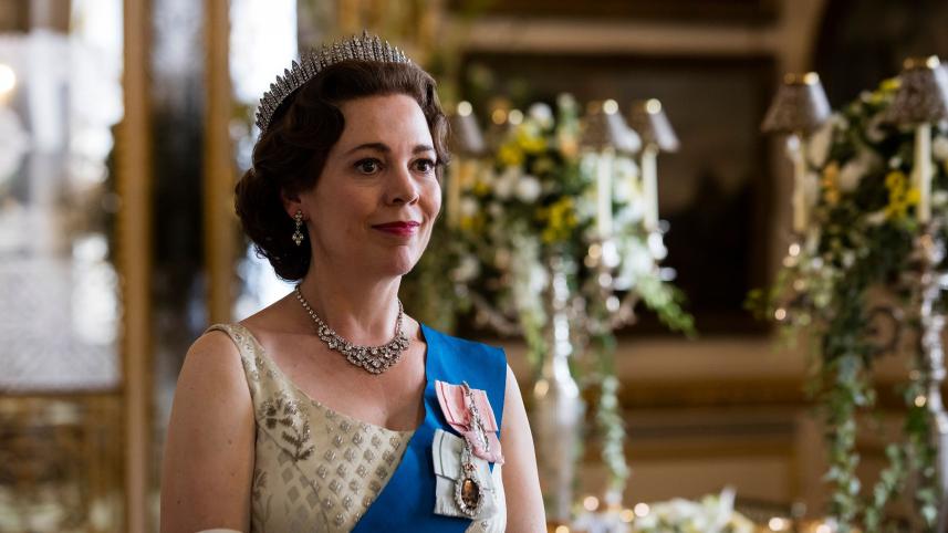 olivia_colman_crown.jpg