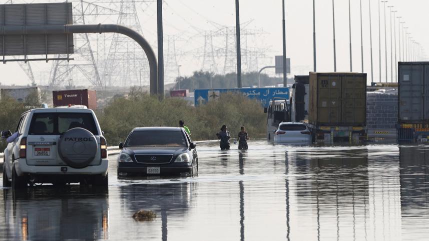 stranded Bangladeshis at Dhaka and Dubai airports