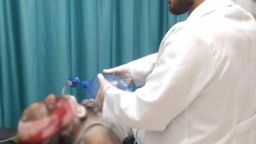 kamel_treating_a_patient.jpeg