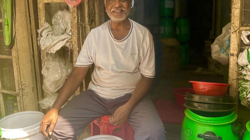 Your backyard birds deserve better than stale seeds: Feed them right this winter! 