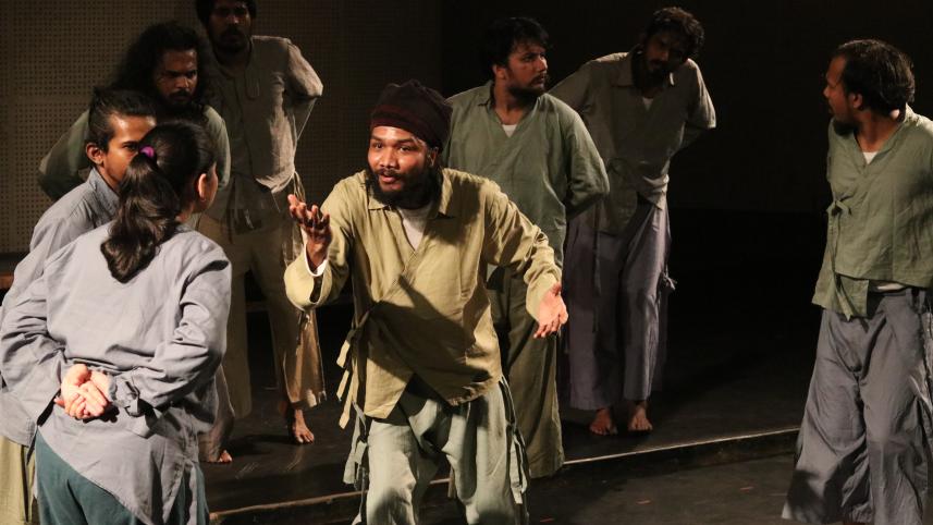 Pakhider Bidhansobha.jpg