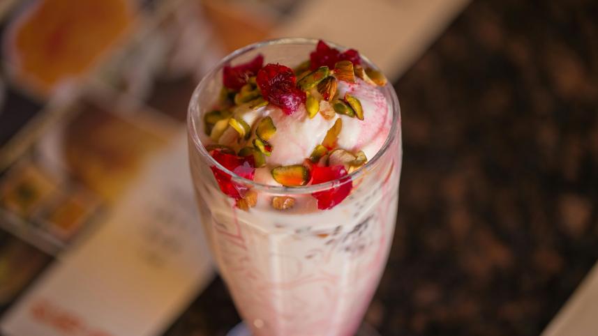 Falooda pexels-adnan-pervaiz-724231353-18646641.jpg