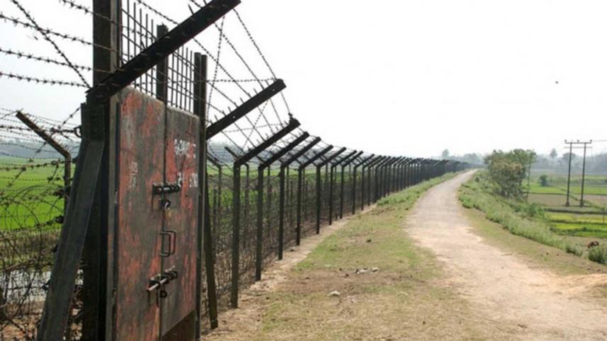 BSF pushes back Bangladeshis in Sylhet border BSF pushes back Bangladeshis in Sylhet border