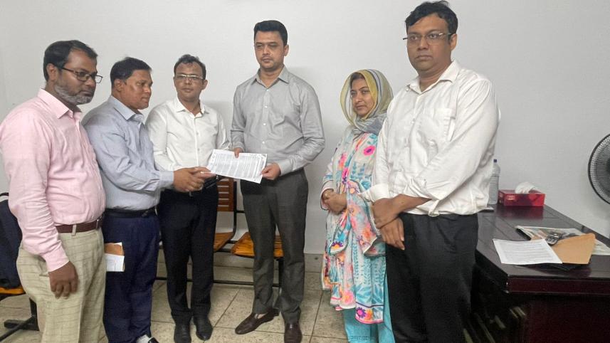 NBR officials submit memorandum to chief adviser