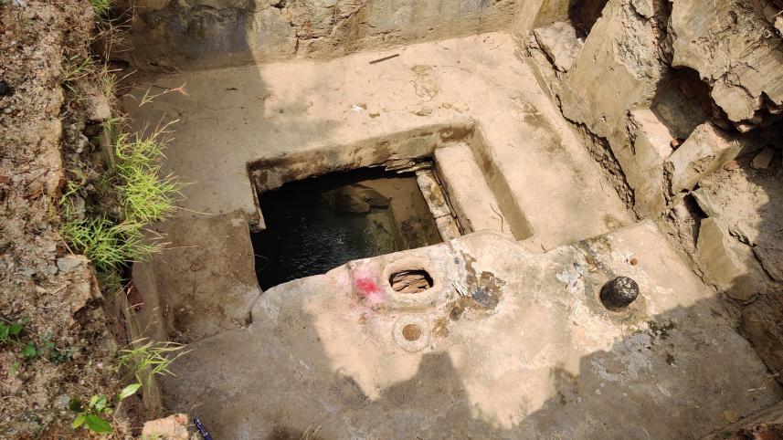 Barabkunda, Chattogram: Where fire rests on water and legends don’t sleep