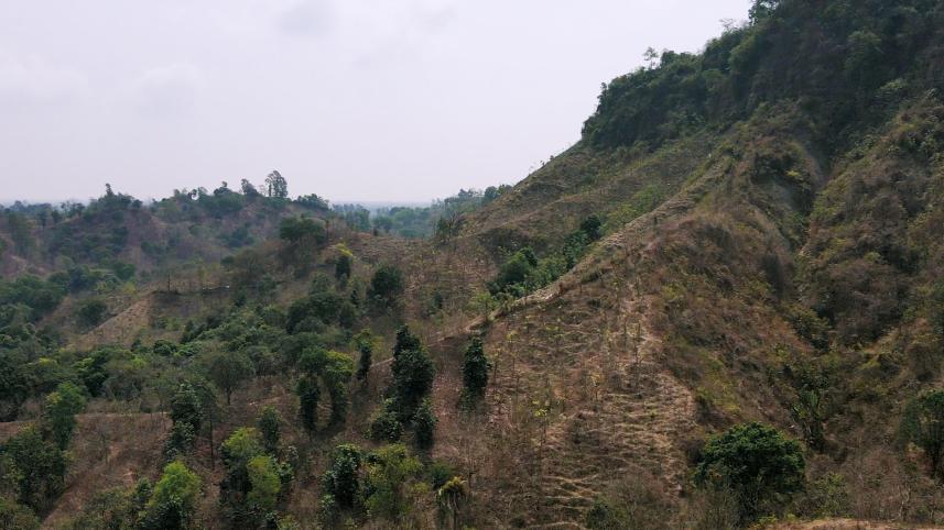Barabkunda, Chattogram: Where fire rests on water and legends don’t sleep