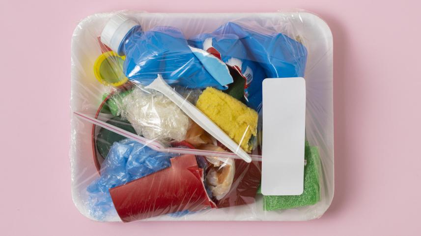 Plastic dependency: The environmental cost of food delivery in Bangladesh