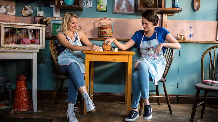 fleabag-2000-80e1fdfd6407433ca6b542b67d61570f.jpg