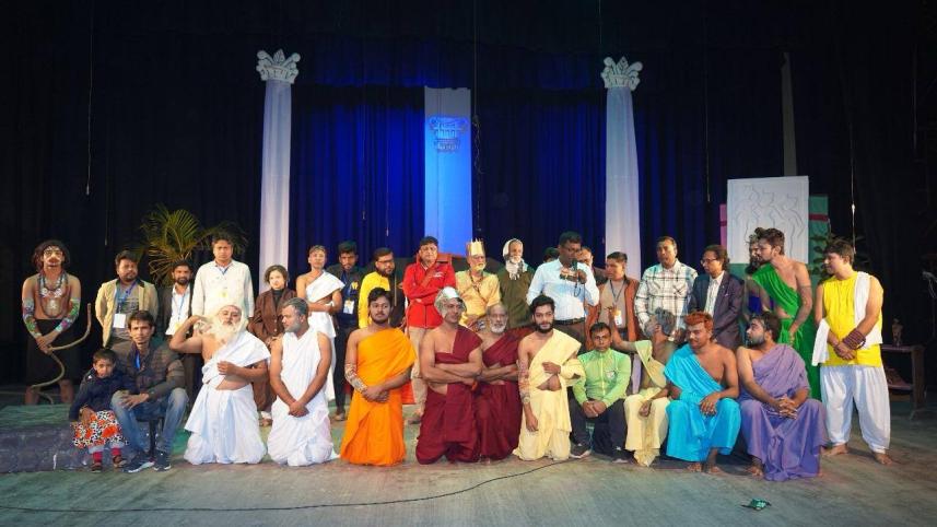 Shobdo theatre to stage  ‘Socrates’ in Jessore. jpg