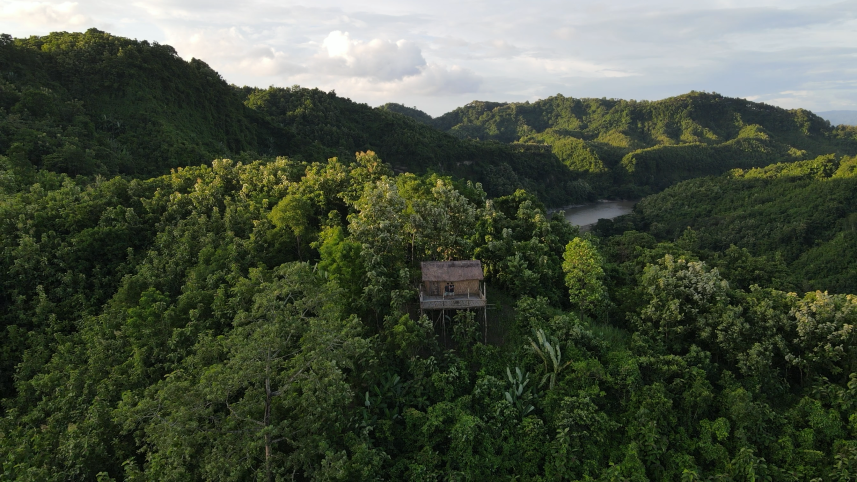 Off the grid in the hills: 2 days of silence