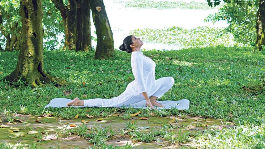 photo-eliza_s-yogart_-yoga-and-wellbeing-center.jpg