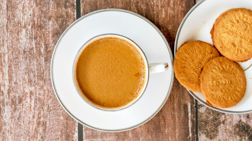 Is tea really healthy or just a comforting habit?        vd-photography-6bdx5hv9b4g-unsplash.jpg