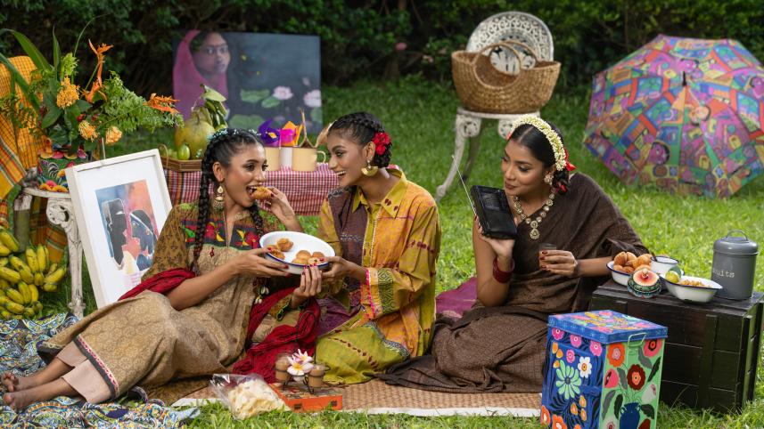 Recreate the charm of classic deshi tea parties Recreate the charm of classic deshi tea parties