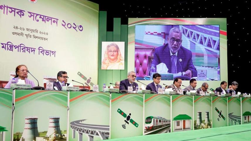 DCs-Environment minister.jpg