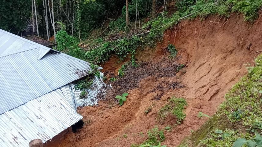 Landslide threat_4be3.jpg