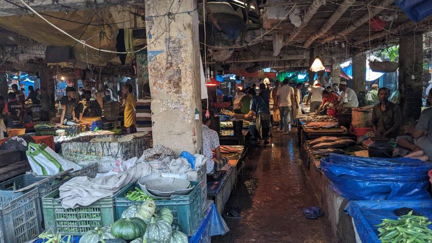 Resent SPCL Skyrocketing Prices in Bagerhat Green Chilli Hits Tk 600 per Kilogram_6df2.jpg