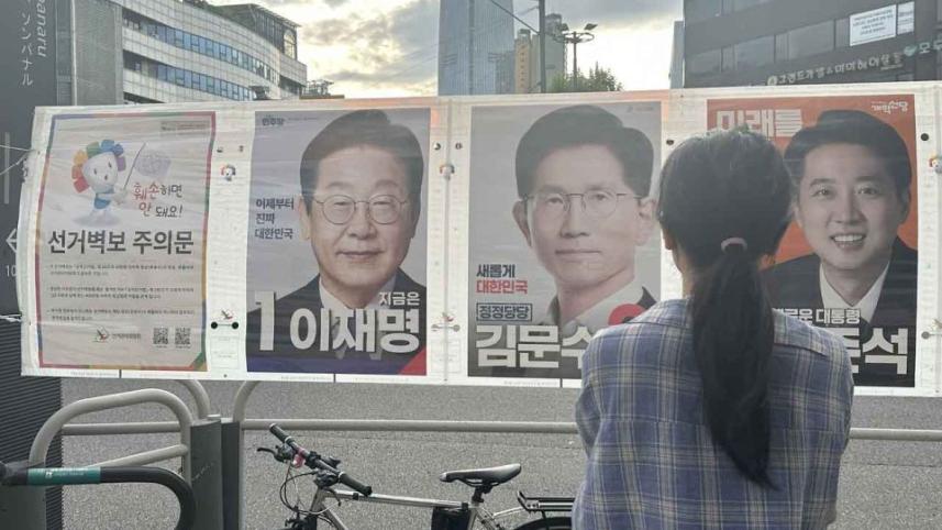 S Korea-vote.jpg