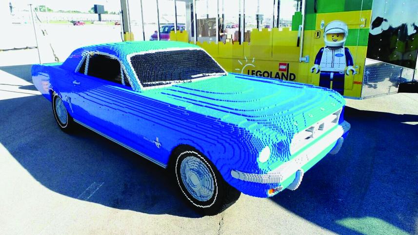 1964-Ford-Mustang-life-size-Lego-model-02.jpg