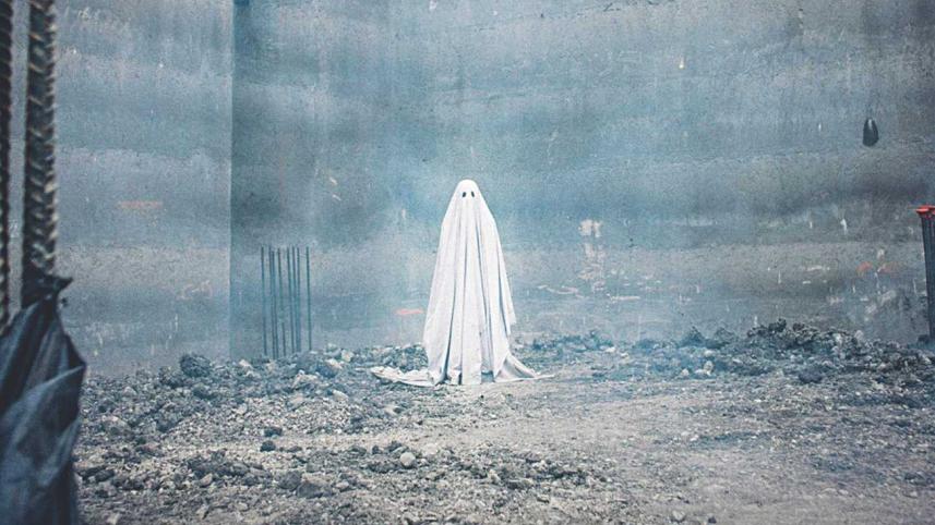 a_guide_for_the_millennial_ghost_3.jpg