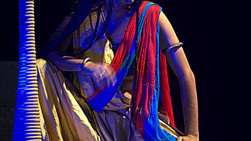 amar_mukher_anchalkhani2.jpg