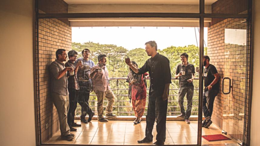 creative agency 2.jpg