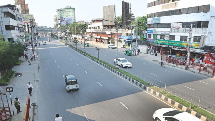 Dhaka became deserted.jpg