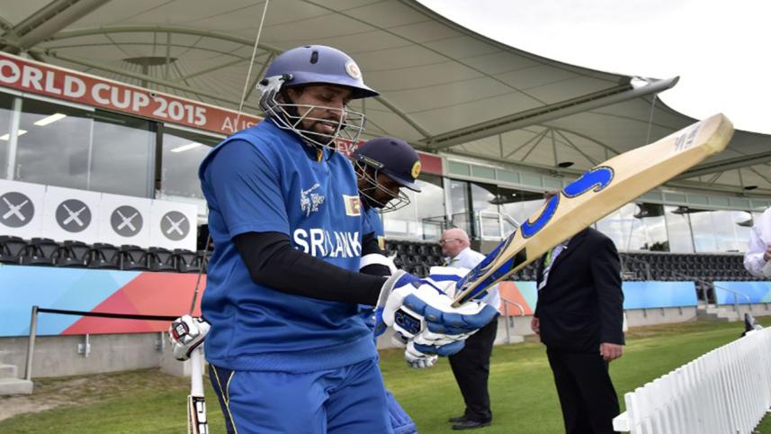 Dilshan on song