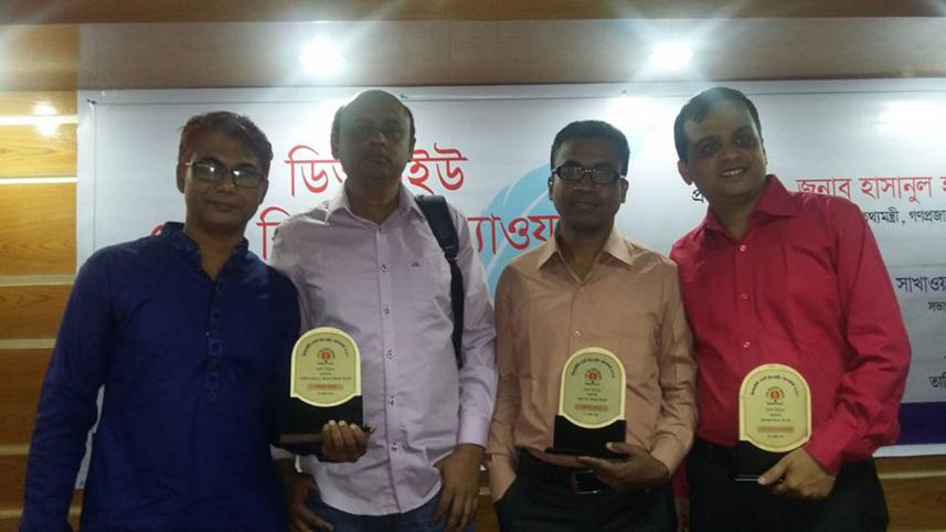5 Daily Star journalists get DRU award_02