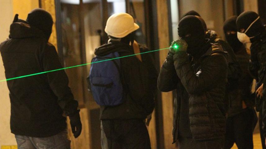 Laser-pointer-afp-2-WB.jpg